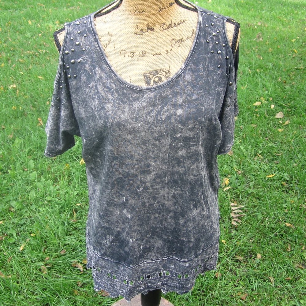 American Age Black Marble Washed Cold Shoulder Shirt 100% Cotton Size Small Boho